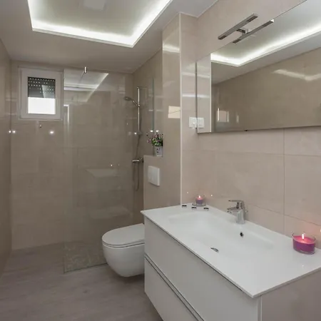 Rita I Apartman Promajna